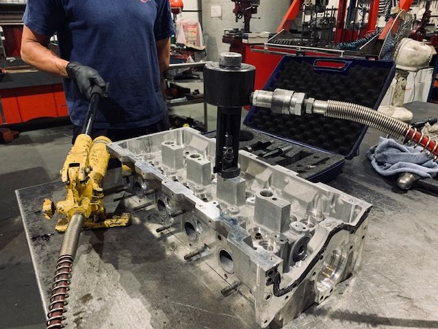 Recambios motores en Valladolid